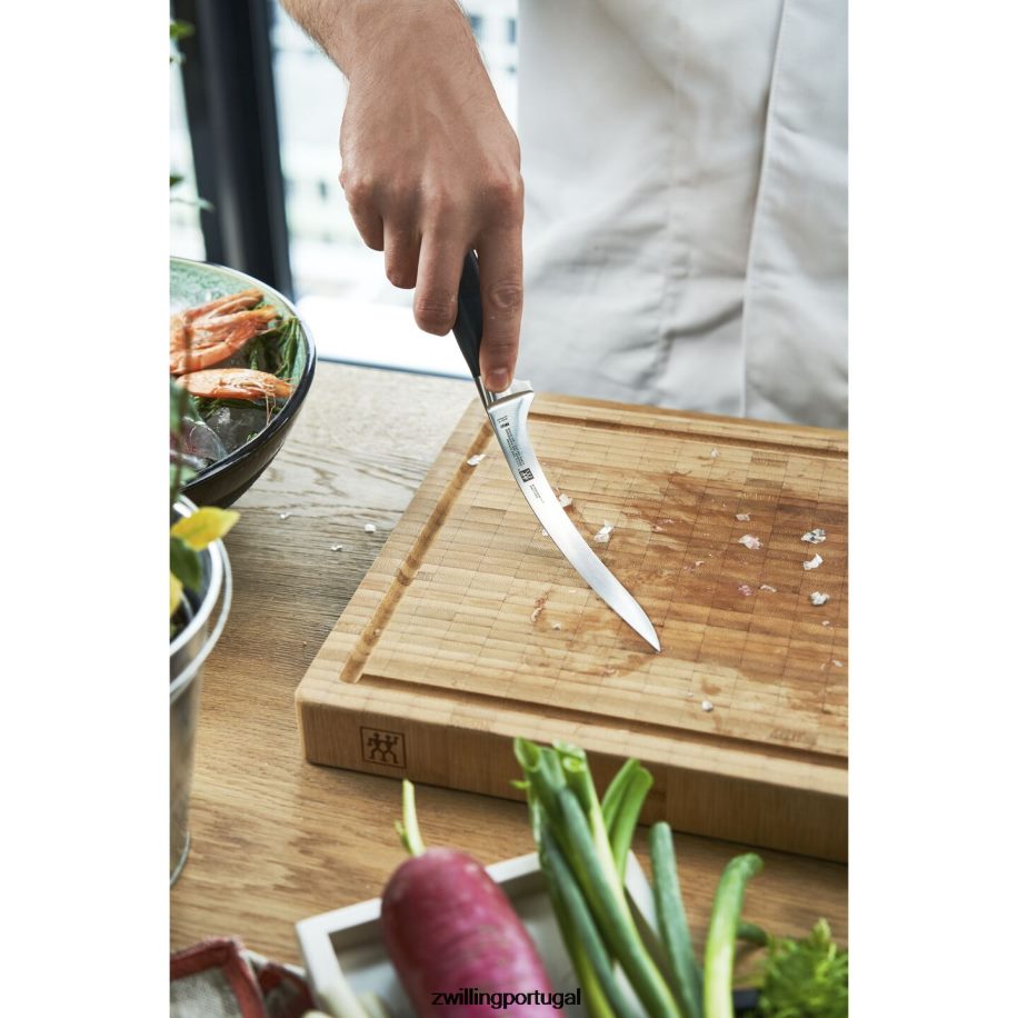 Zwilling talheres 442PVP214 faca de filete de quatro estrelas de 7 polegadas
